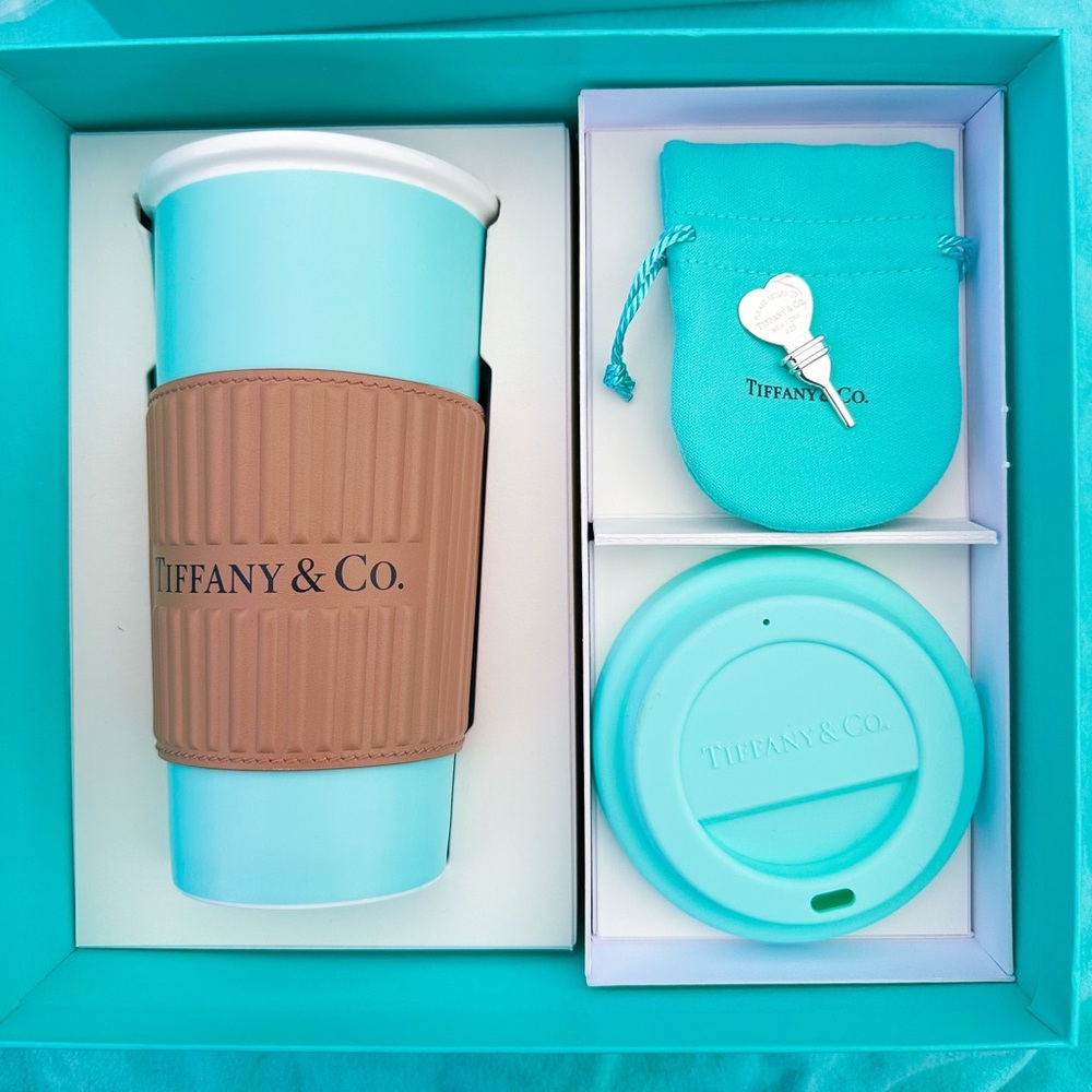 Tiffany & Co. Travel Mug Set T Blue in Bone China